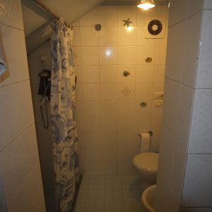 Gradara Negozio e Magazzino